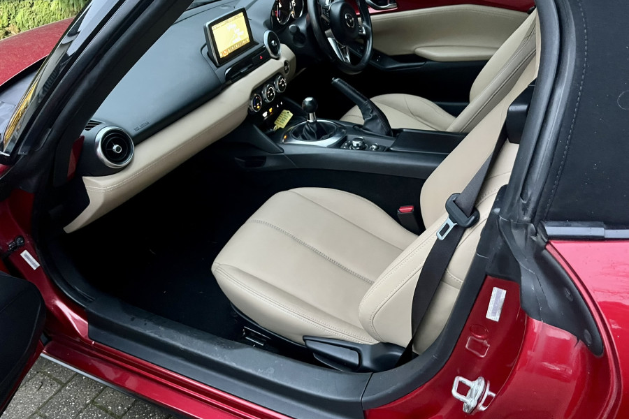 Mazda MX-5  